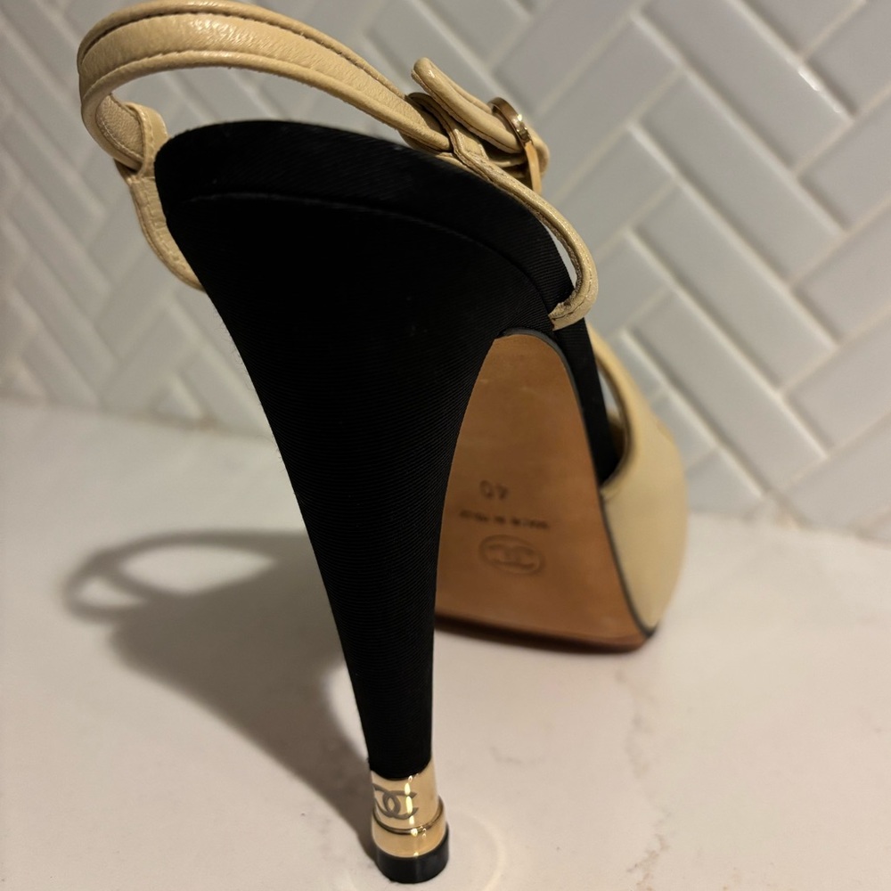 EUC Chanel Grosgrain Cap Toe Slingback Heel size 40 - Picture 7 of 8